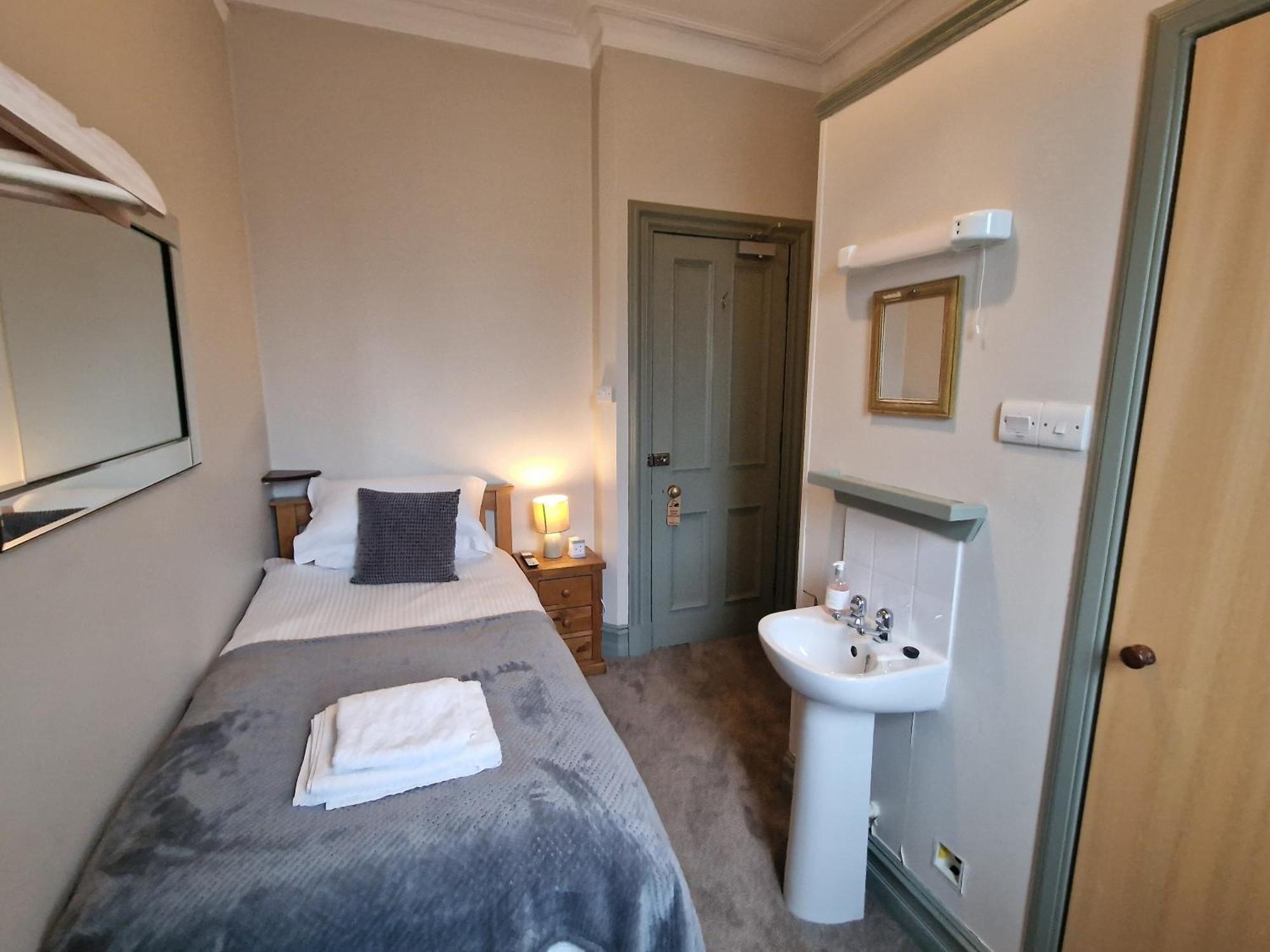 Carradale Guest House Lerwick Room photo